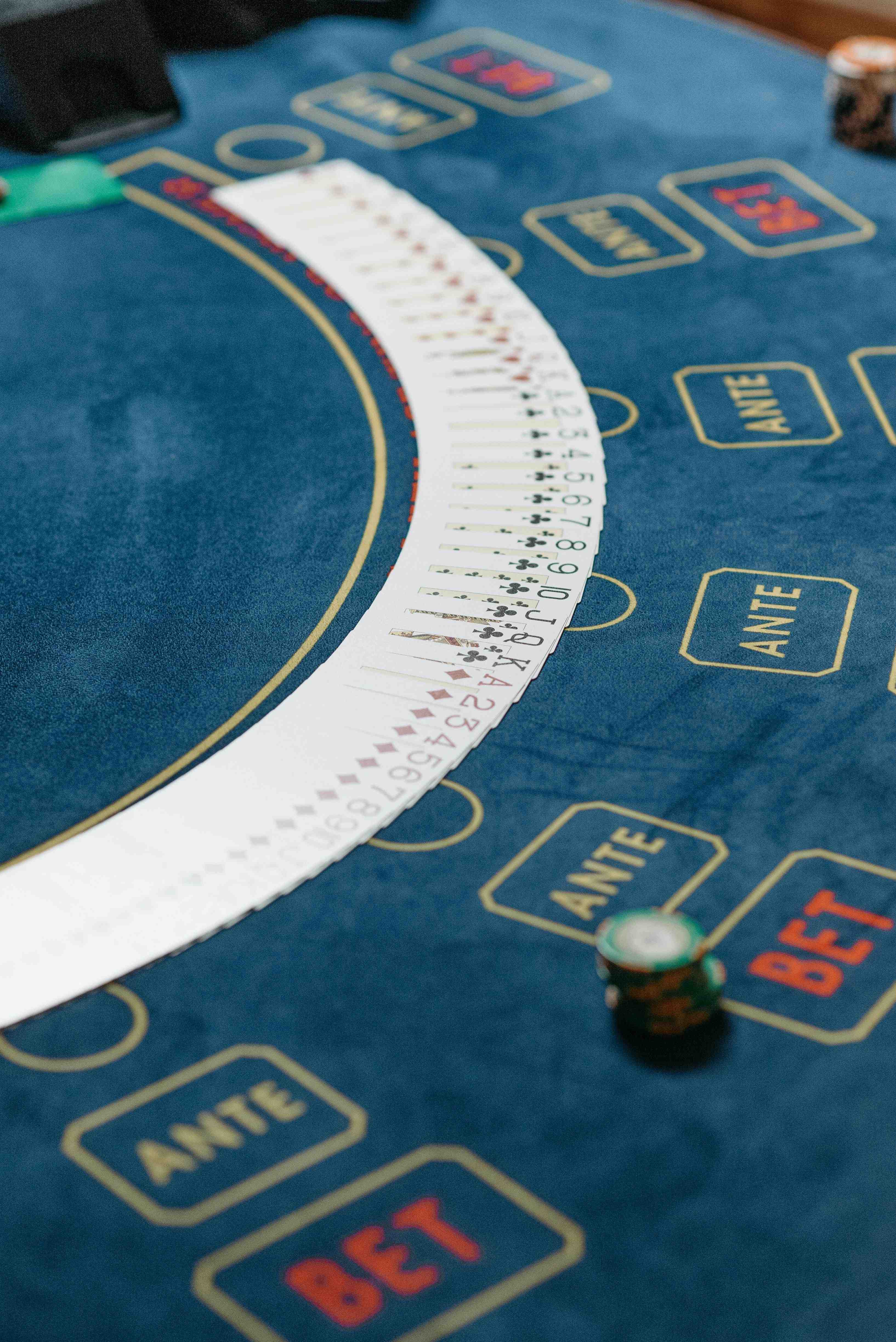 555 Slots App တွင် Slot ဂိမ်းများ ကစားနေသော Myanmar ကစားသမားမြင်ကွင်း